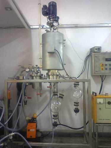 Short Path Distillation Unit