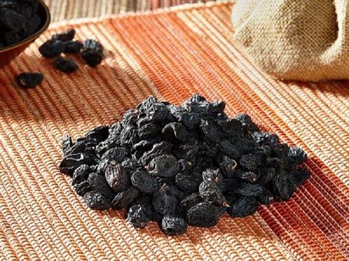 100% Naturally Black Raisins Made In India Shelf Life: 6 Months