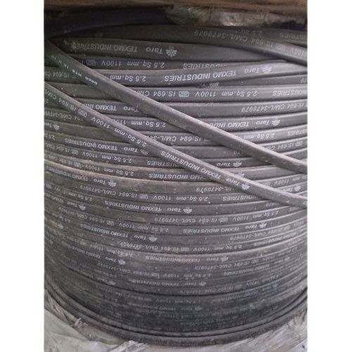 Pvc Insulated Defect Less And Good Conductivity Three Core Industrial Cum Submersible Flat Cable Application: Construction