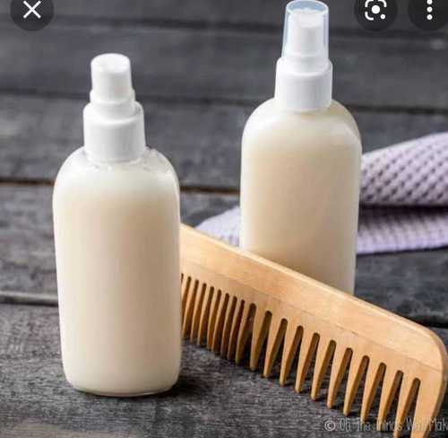 Natural Hair Conditioner In Plastic Bottles