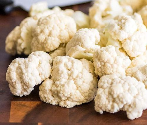 Natural and Healthy Organic Fresh Cauliflower