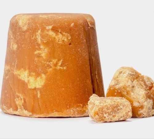 Brown Sun Dried Organic Jaggery Origin: India