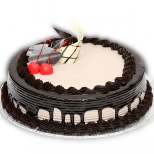 Delicious And Multicolor Artistically Designed Fresh And Smooth Feel Creamy Chocolate Cake
