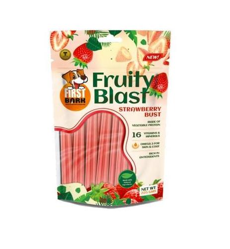 First Bark Fruity Blast (Strawberry Bust) (225g)