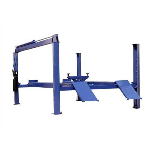 Four Post Alignment Lift Machine Working Voltage: 220 V/380 V