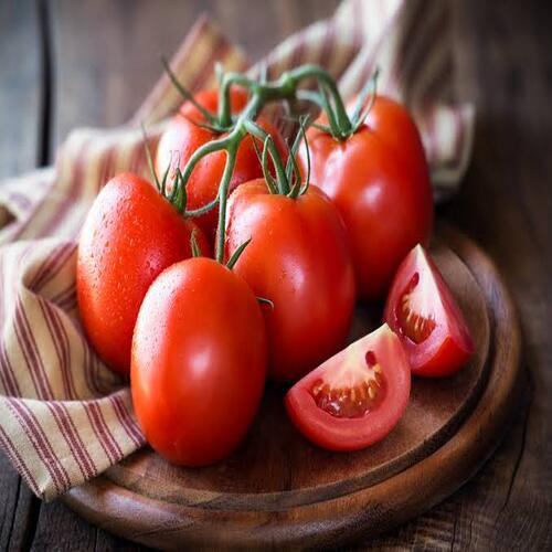 No Preservatives Natural Organic Red Fresh Tomato Packed in Plastic Crates