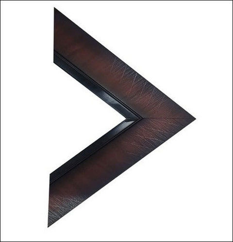 Polished Wooden Photo Frame Molding