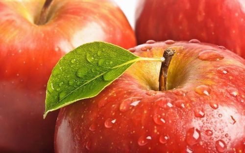 Protein 0.26 g Dietary Fiber 2.4 g Maturity 100% Organic Red Fresh Apple