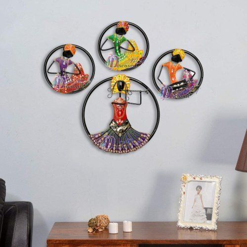 Round Ring Musician Antique Wall Hanging
