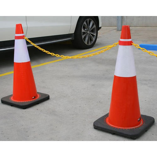 Crack Proof Road Traffic Cones With Chains