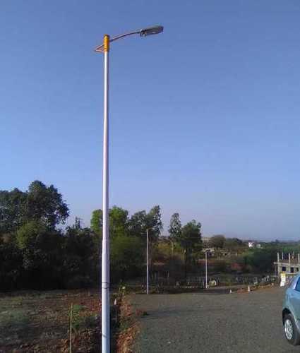 Silver Mild Steel Street Light Poles