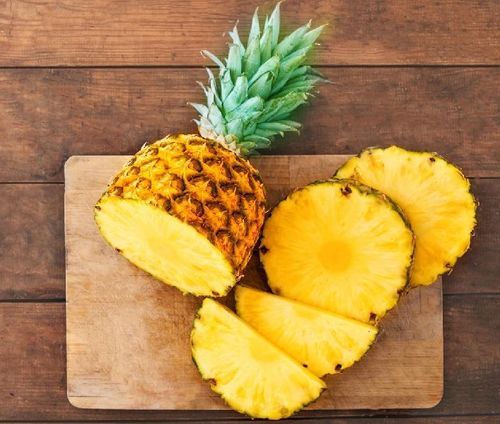 Vitamin C 3% Iron 1% Calcium 1% Natural Taste Healthy Fresh Pineapple