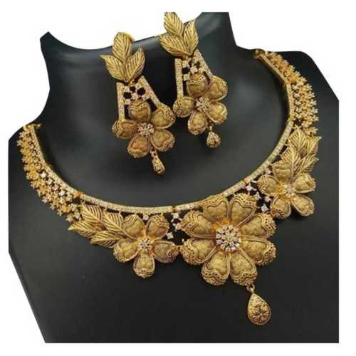 Golden Fine Polishing Party Wear Fancy Imitation Necklace Set