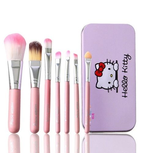 Hello Kitty Makeup Brush Kit