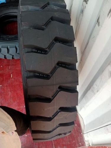 Roadlux Mining Overload 50-60 Ton Capacity Tyre (1000r20)