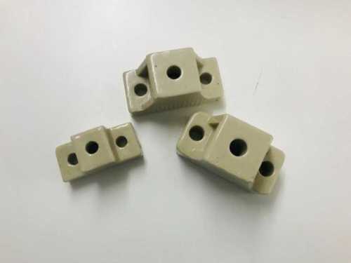 White High Temperature Porcelain Insulator