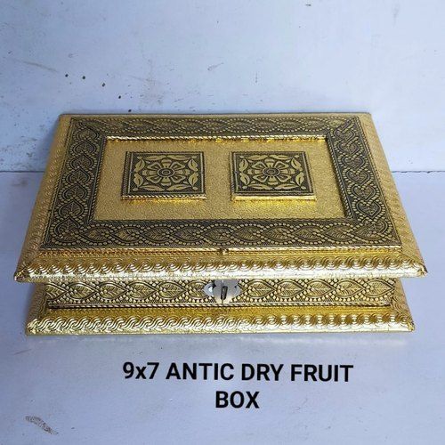 Wood Antique Box For Packaging Dry Fruit