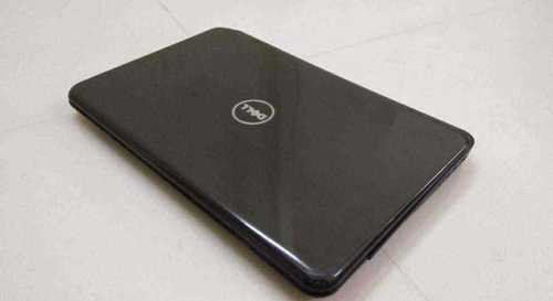 Medium Screen Size Refurbished Laptop Available Color: Silver