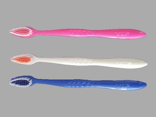 Mix Color V.I.P Wave Family Pack Plastic Toothbrush