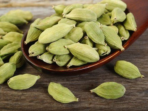 Rich In Taste Healthy Organic Dried Green Cardamom Pods Grade: Food Grade