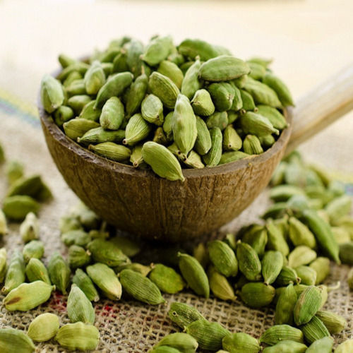 Moisture 10% Max Rich In Taste Healthy Dried Green Cardamom Pods