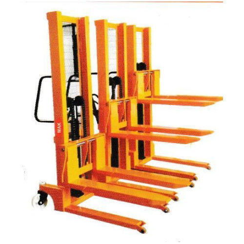 Hand Operated Hydraulic Stacker - Body Material: Steel