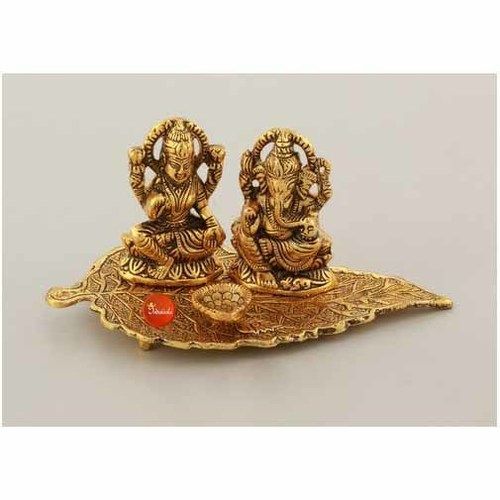 Easy To Clean Brass Leaf Base Lakshmi Ganesh Statue