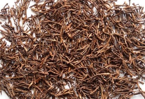 Indian Origin Brown Whole Dry Clove Stem, Natural And Organic  Grade: A Grade