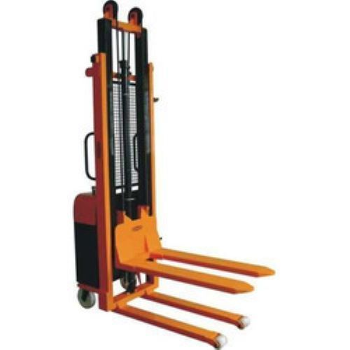 Strong Easily Operated Semi Electric Stacker