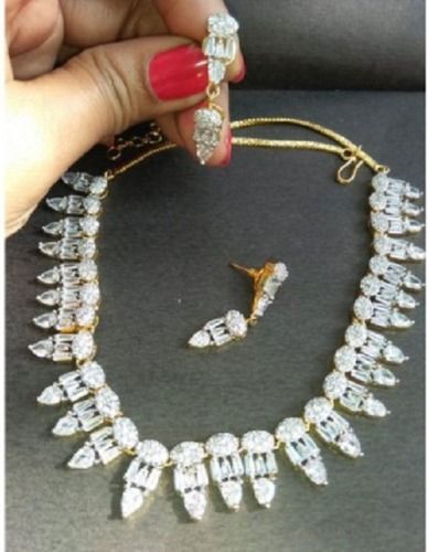 Ladies American Diamond Necklace Set Excellent