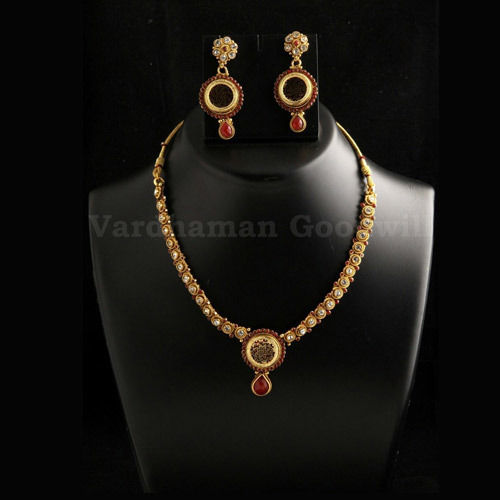 Thewa Design Necklace Earrings Set Gender: Women