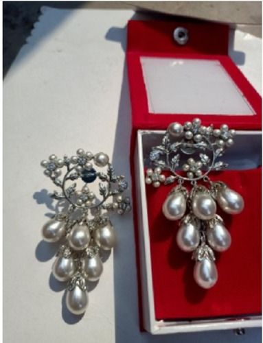 Wedding Designer White Pearl Earrings Gender: Female