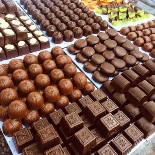 Hygienically Packed Chocolates Bar