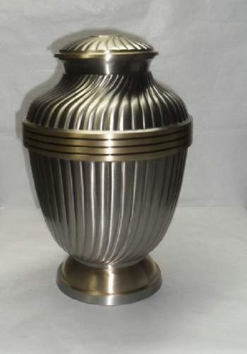 Round Shape Polished Embossed Funeral Urns