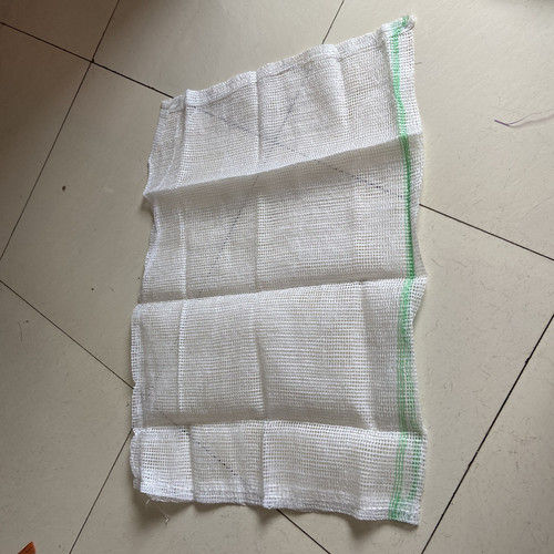 White And Green Color Red Onion Mesh Bag Length: 80  Centimeter (Cm)