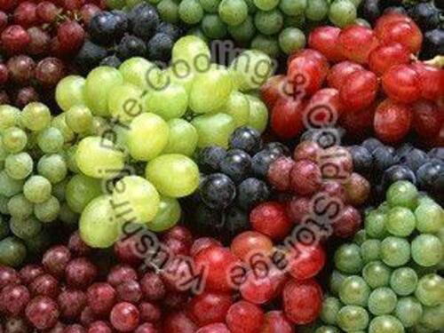 Natural Fresh Seedless Grapes