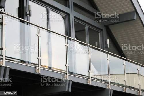 Hard Structure Tempered Glass Railing