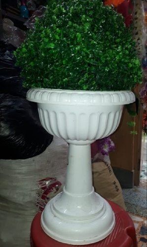 Glossy White Color Plastic Pots For Plants