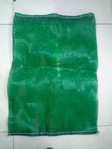 Green Color Vegetable Mesh Bag  Length: 80  Centimeter (Cm)