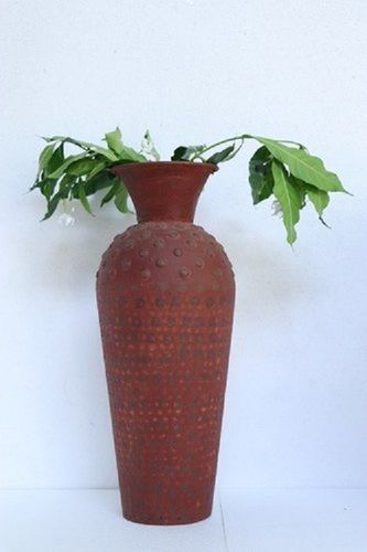 Metal Light Weight Rusted Antique Iron Flower Vase