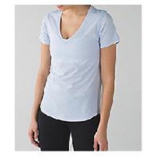 https://tiimg.tistatic.com/fp/1/007/235/yoga-wear-for-ladies-plain-pattern-cotton-material-skin-friendly-easy-to-wear-super-comfortable-121.jpg