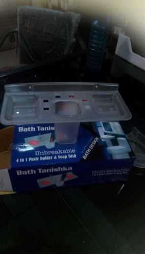 Transparent Unbreakable 4 In 1 Plastic Holder And Soap Dish