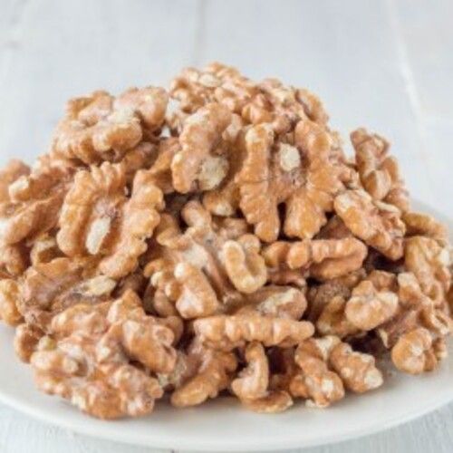 Brown Sweet Delicious Crunchy Taste Healthy Roasted Walnuts Packed In Plastic Bags