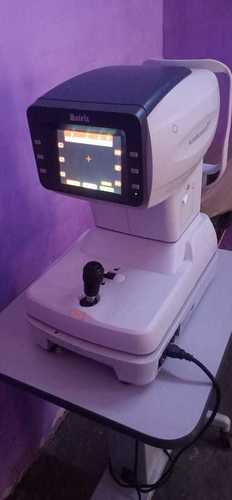 Matrix Auto Refractometer for Eye Examination