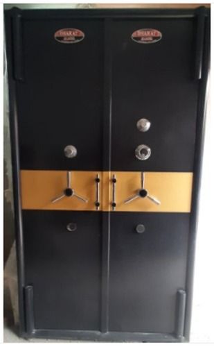 Square Shape Bharat Enterprises Fireproof Safe Double Door Locker