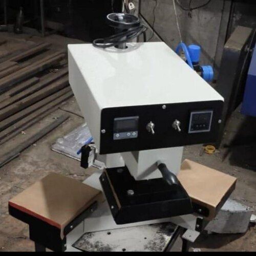  स्वचालित औद्योगिक परिधान टी शर्ट हीट प्रेस मशीन 