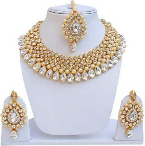 Fashionable Choker Necklace Set For Wedding And Engagement Gender: Women