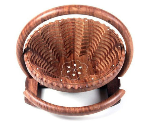 Designer Wooden Fruit Basket For Carry To Fruits, Round Shape, Best Quality, Good Texture, Eco Friendly, Coated Finishing, Easy To Carry, Brown Color Size: Customized