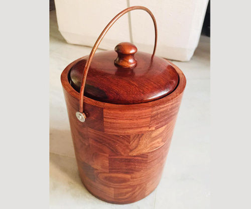 Fancy Wooden Ice Bucket, High Quality, Plain Pattern, Round Shape, Polished Surface, Eco Friendly, Hard Texture, High Strength, Easy To Carry, Brown Color