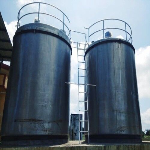 High Grade Stainless Steel Made Standard Type Milk Storage Tank Grade: Industry